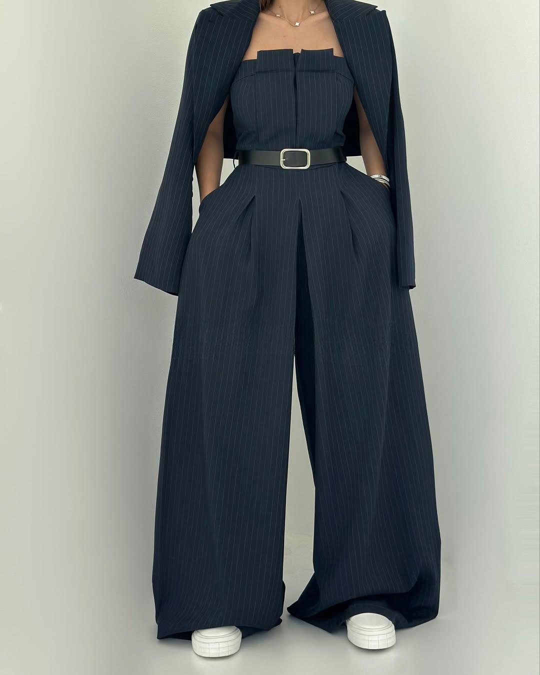 Cyravine - Vrouwen Ensemble Bustier en Jas in Elegante en Trendy Stijl