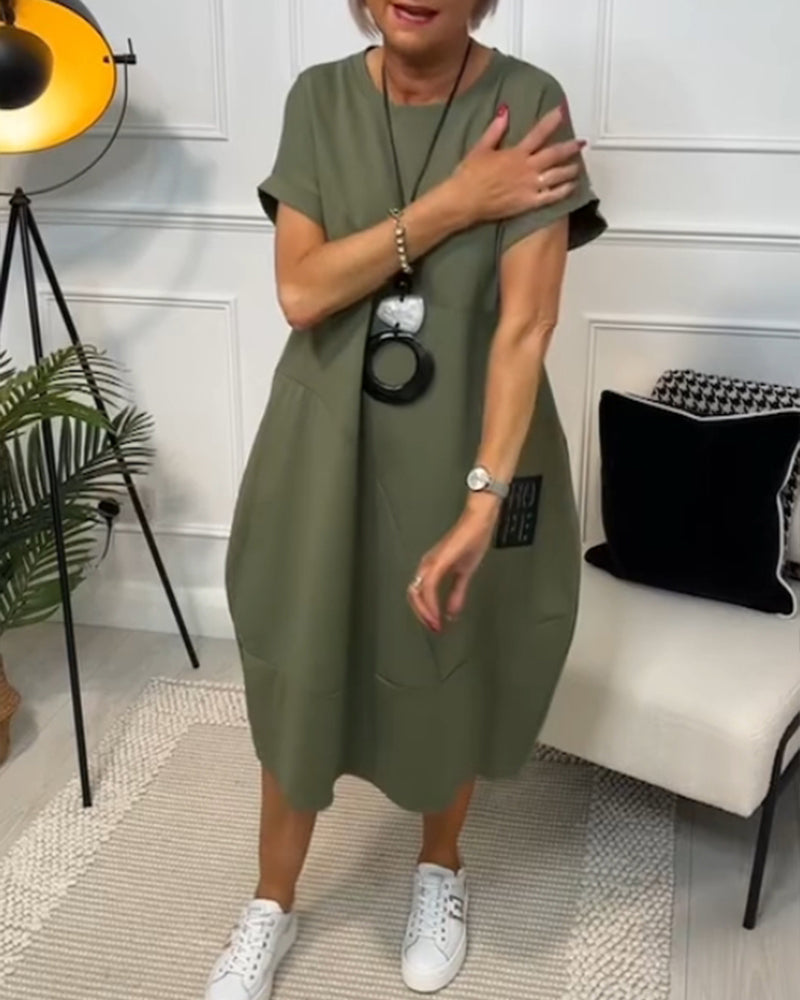 Marie - Casual jurk met korte mouwen en letterprint