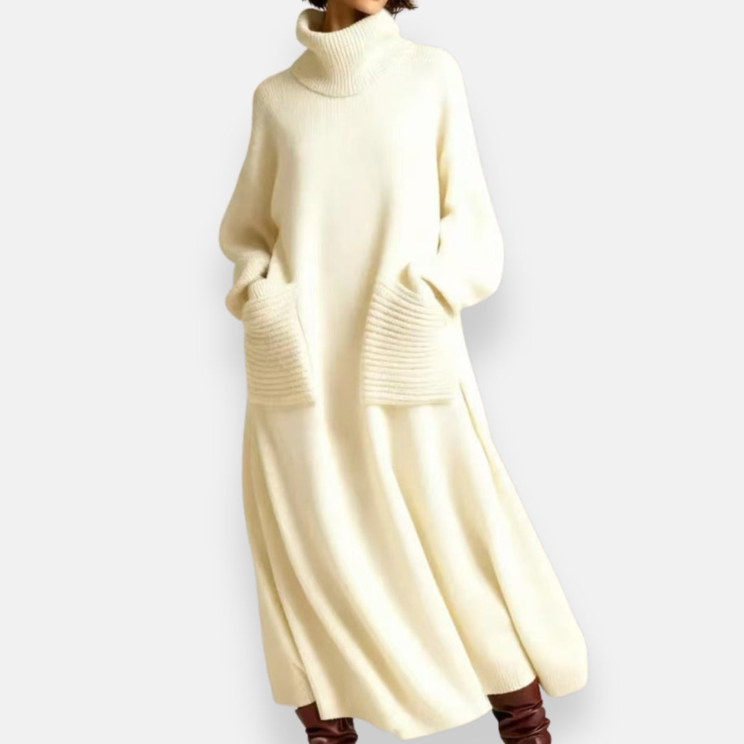 Alyndra - Lange Tricot Jurk met Hoge Hals