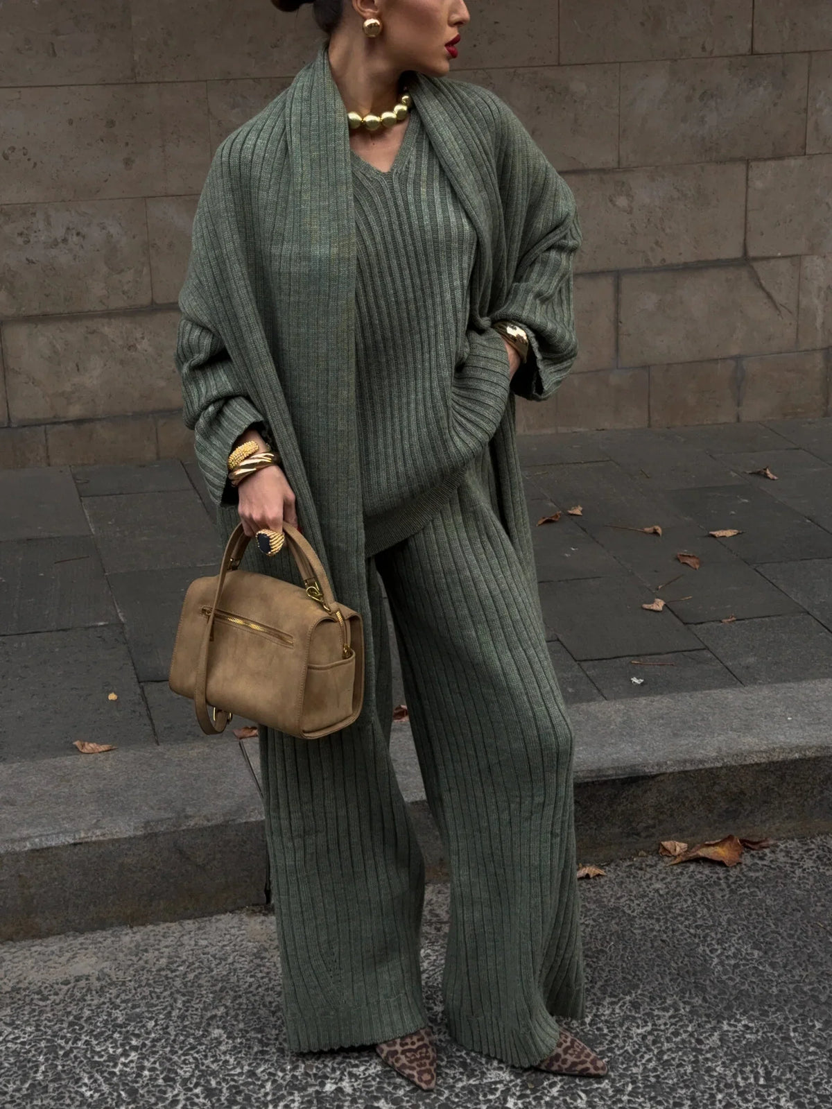 Jeanne - De mooiste set voor de aankomende winter!https://admin.shopify.com/store/8f198e-ff