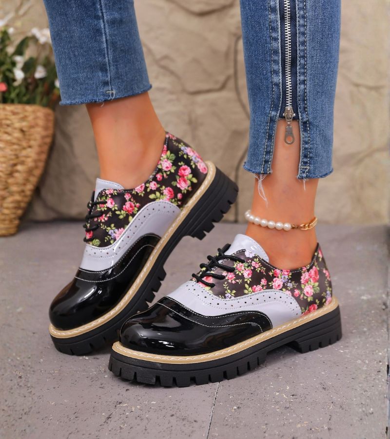 Maan - Dames Oxford Schoenen met Veters en Bloemenpatroon met Dikke Zool