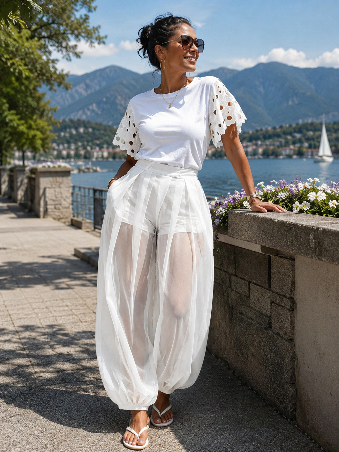Perelle - Dames transparante mesh broek met geïntegreerde short