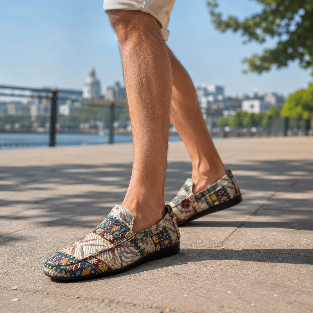 Mathis - Comfortabele heren mocassins met etnisch patroon