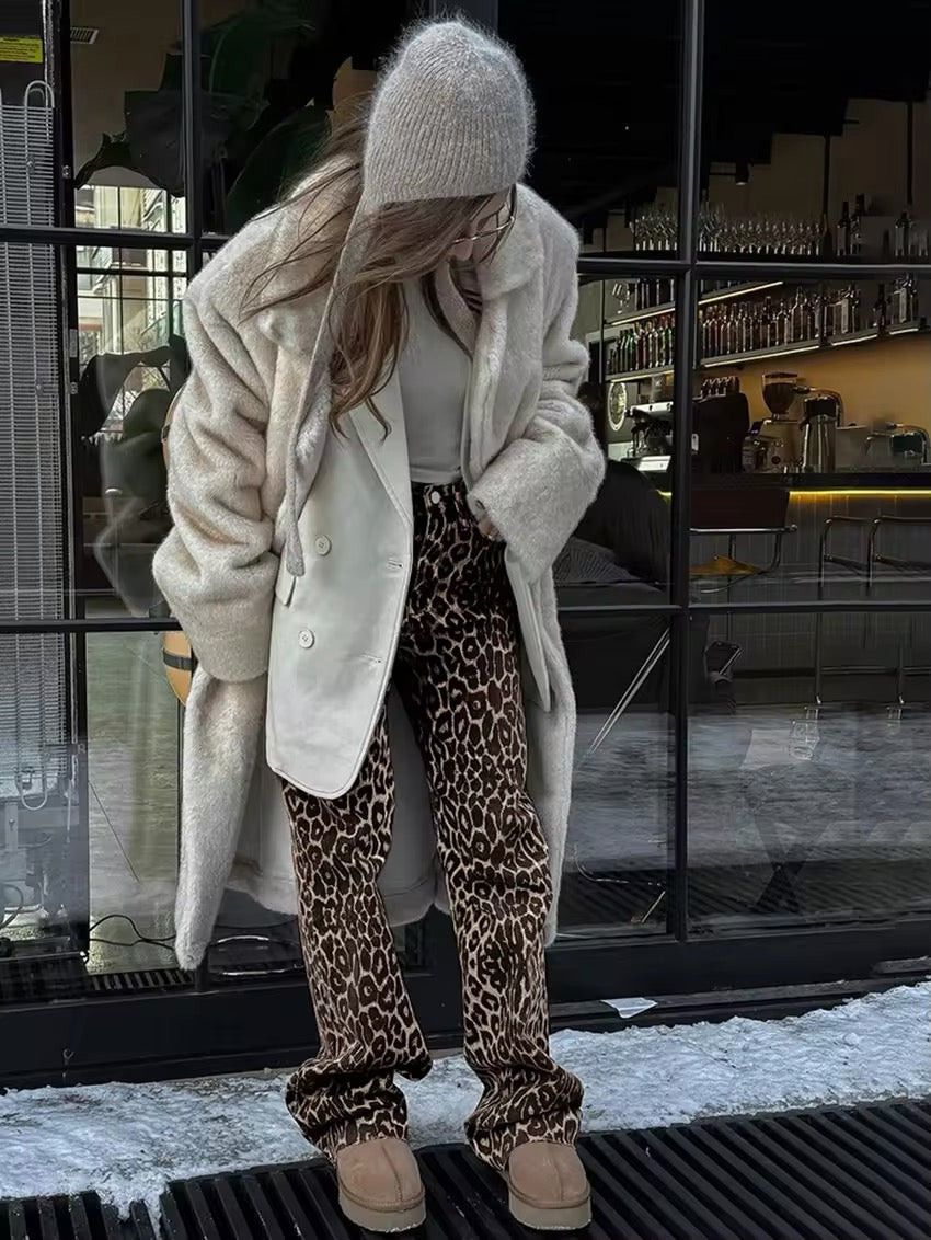 Kim - Leopard Denim Straight Jeans