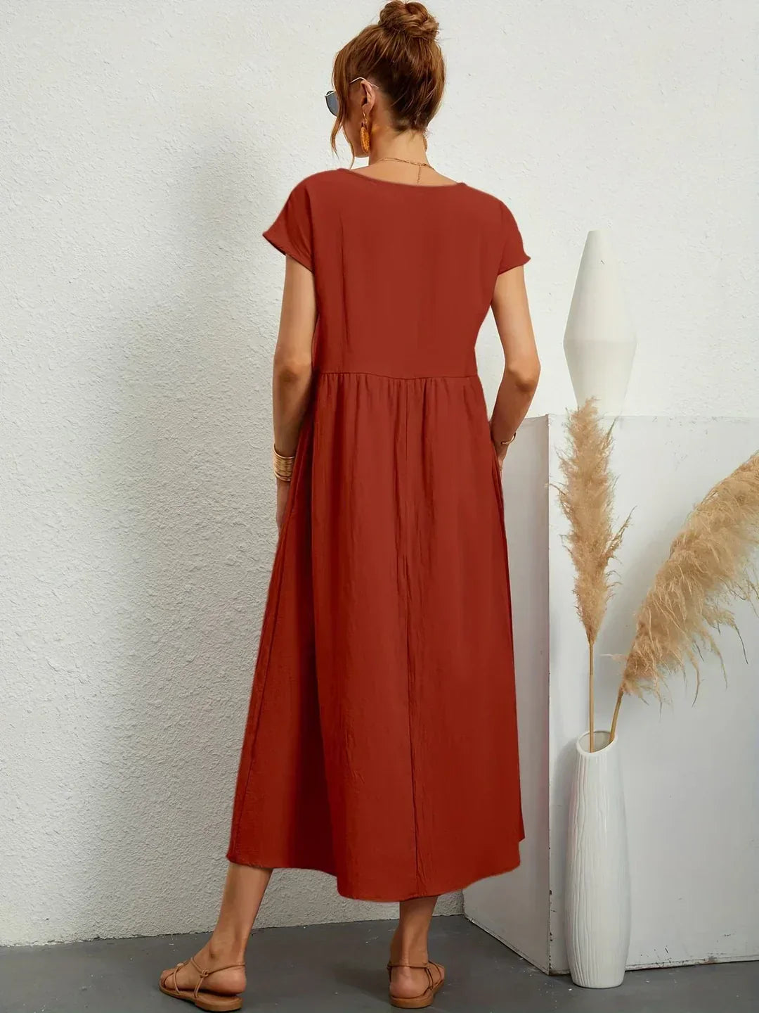 Quessara - Casual Midi Jurk met Vloeiende Snit