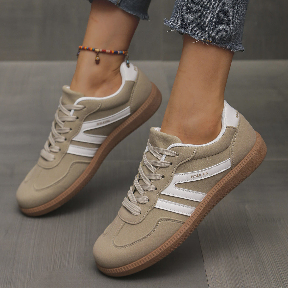 Clementine - Comfortabele damessneakers met ondersteuning van de voetboog