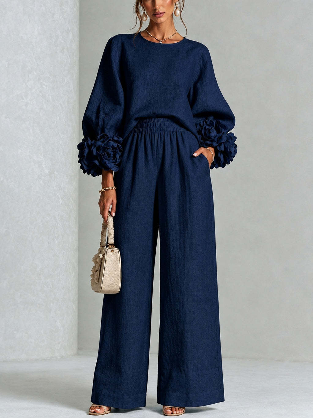 Marloes - Vrouwen tweedelig ensemble met elegante bloemenmouwen