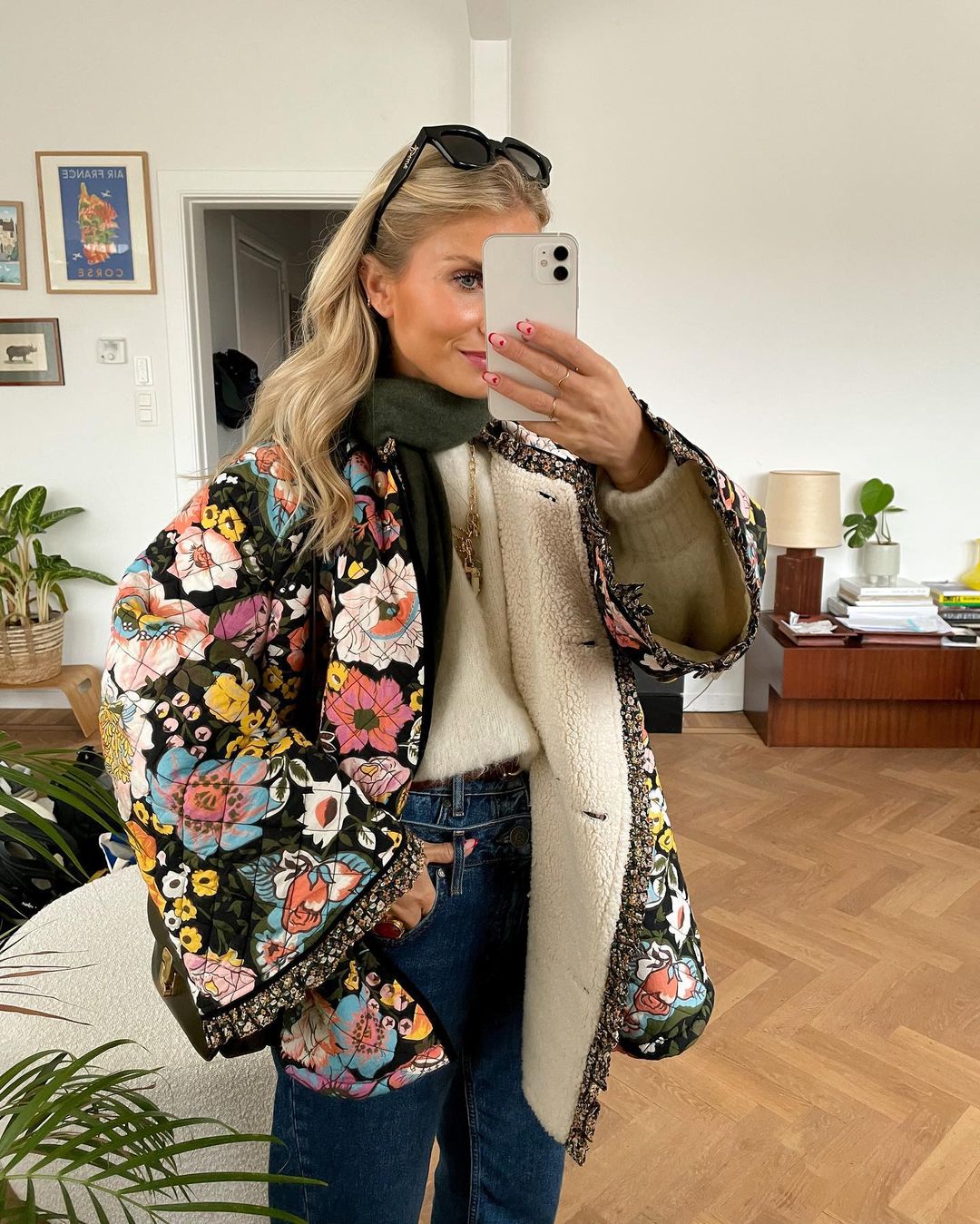 ColorCascade - Stijlvolle jas voor het aankomende seizoen