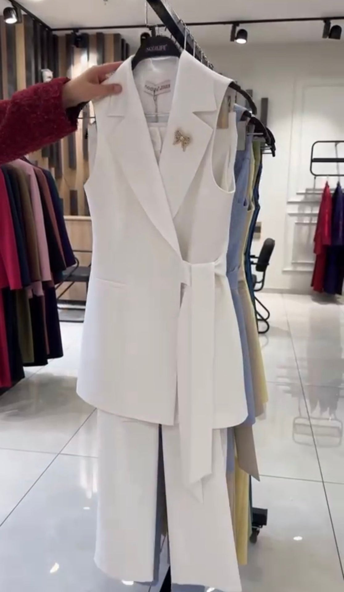 Fynellea - Elegante Mouwloze Vrouwen Set Met Brede Taillebroek