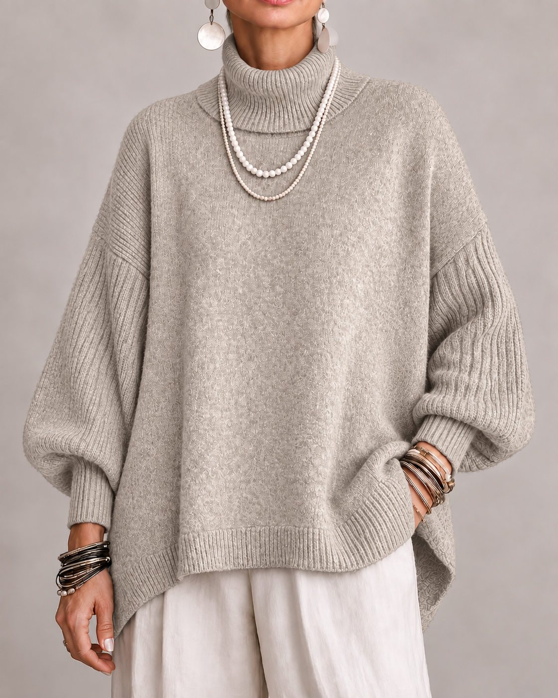 Olympe - Oversized col roulé dames met geribbelde mouwen