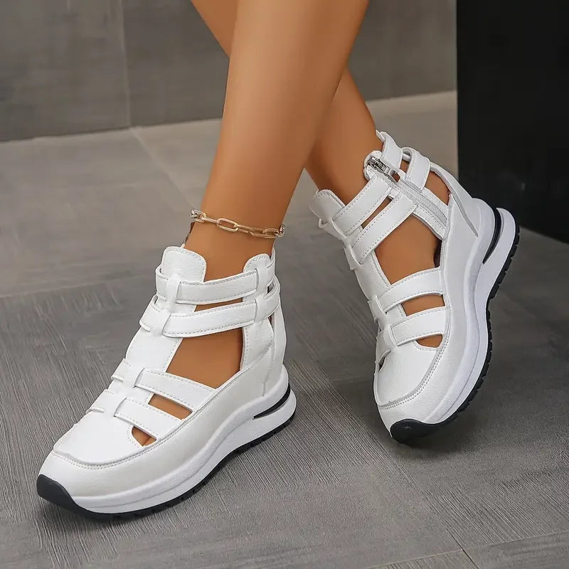 Romina - Elegante en lichtgewicht sandalen met sleehakken