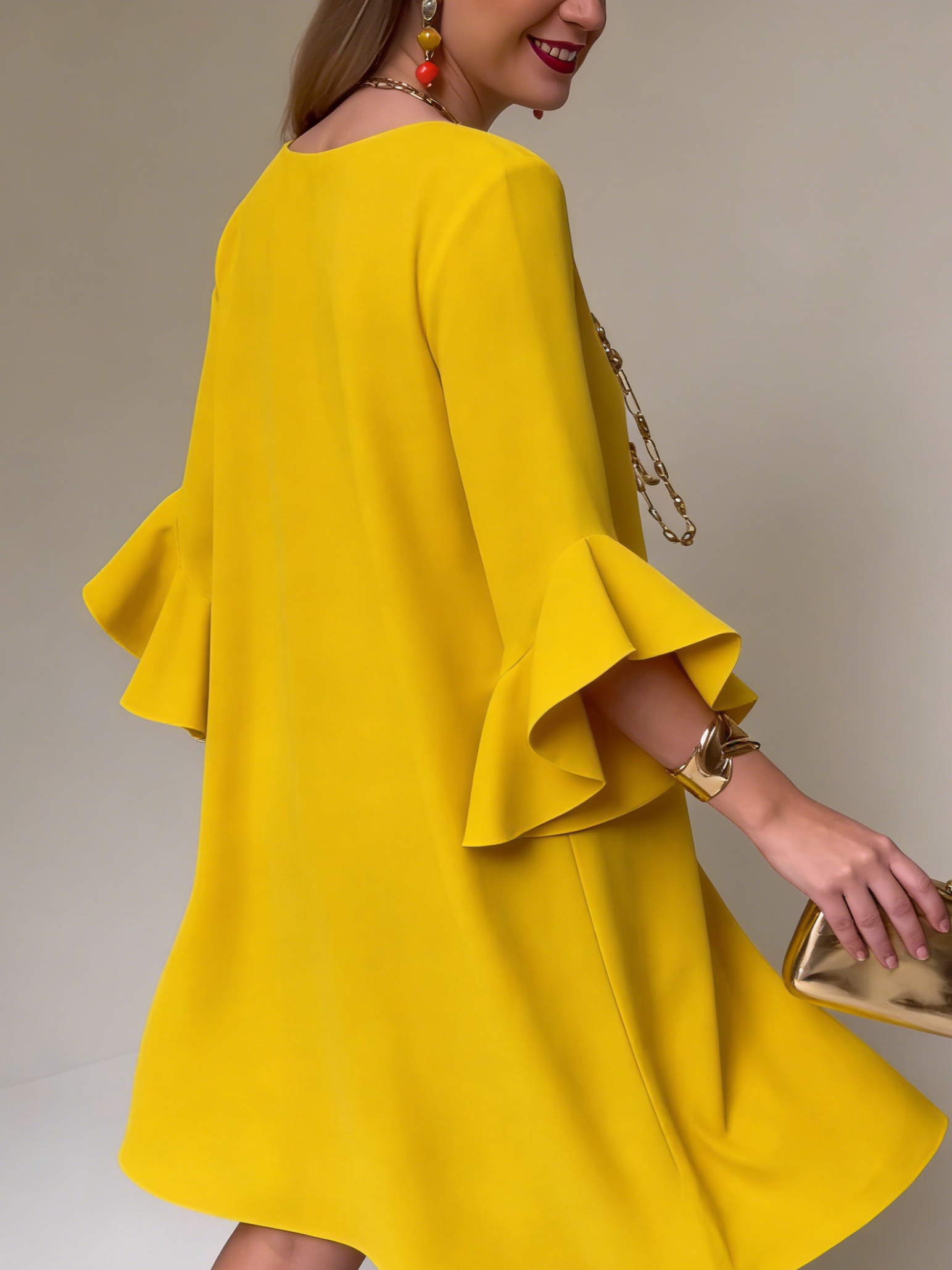 Eryza - Vrouwelijke Vloeiende Jurk met Volants Mouwen Comfortabele Snit Elegante Stijl
