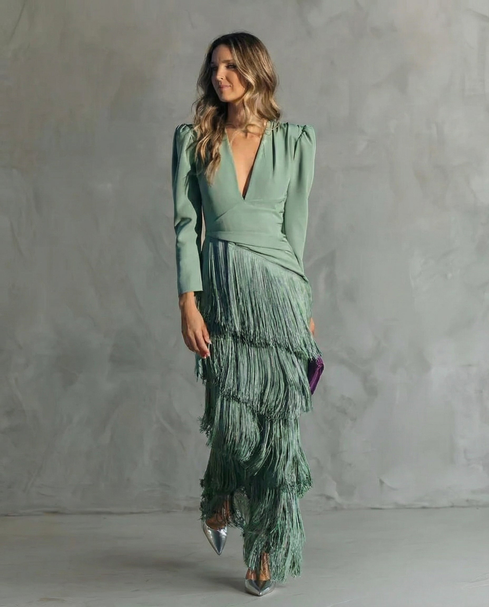 Brigitte - Elegante Midi Jurk voor Vrouwen met Franjes en V-Hals Lange Mouwen