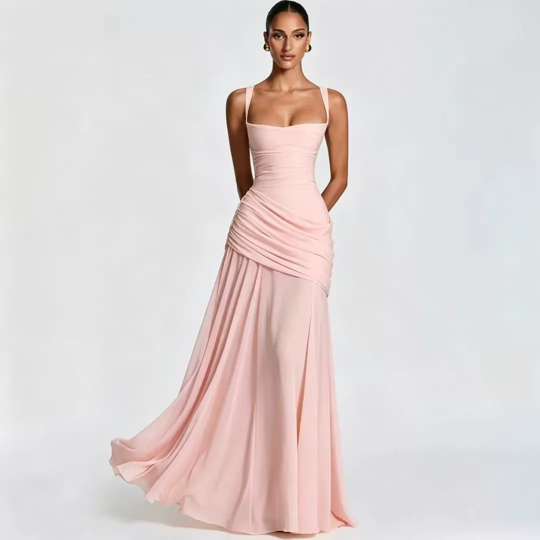 Noreia - Maxi jurk voor dames met een vierkante halslijn en strikdetail op de rug
