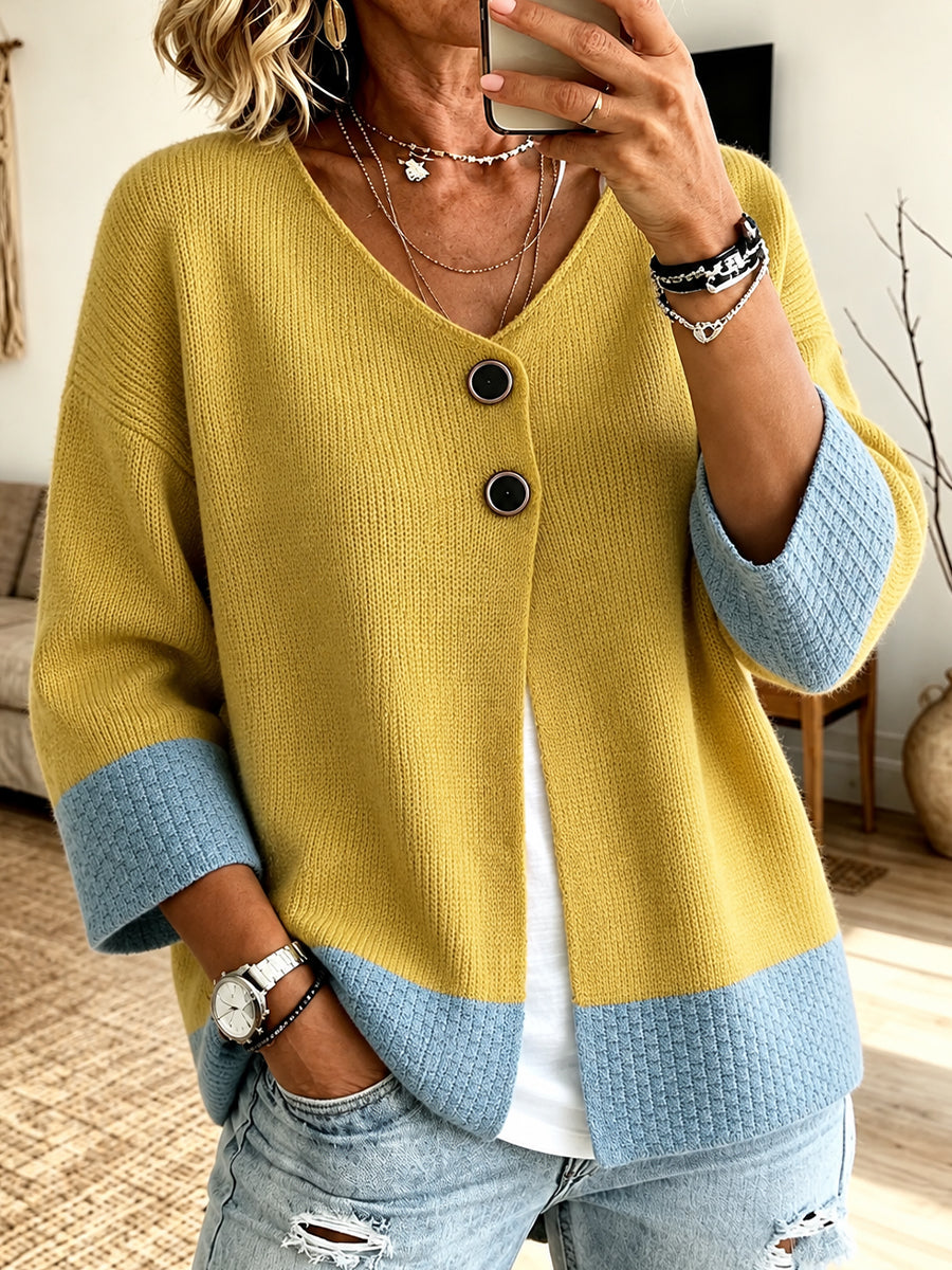 Geerke - Dames bicolor gebreide cardigan met V-hals en decoratieve knopen