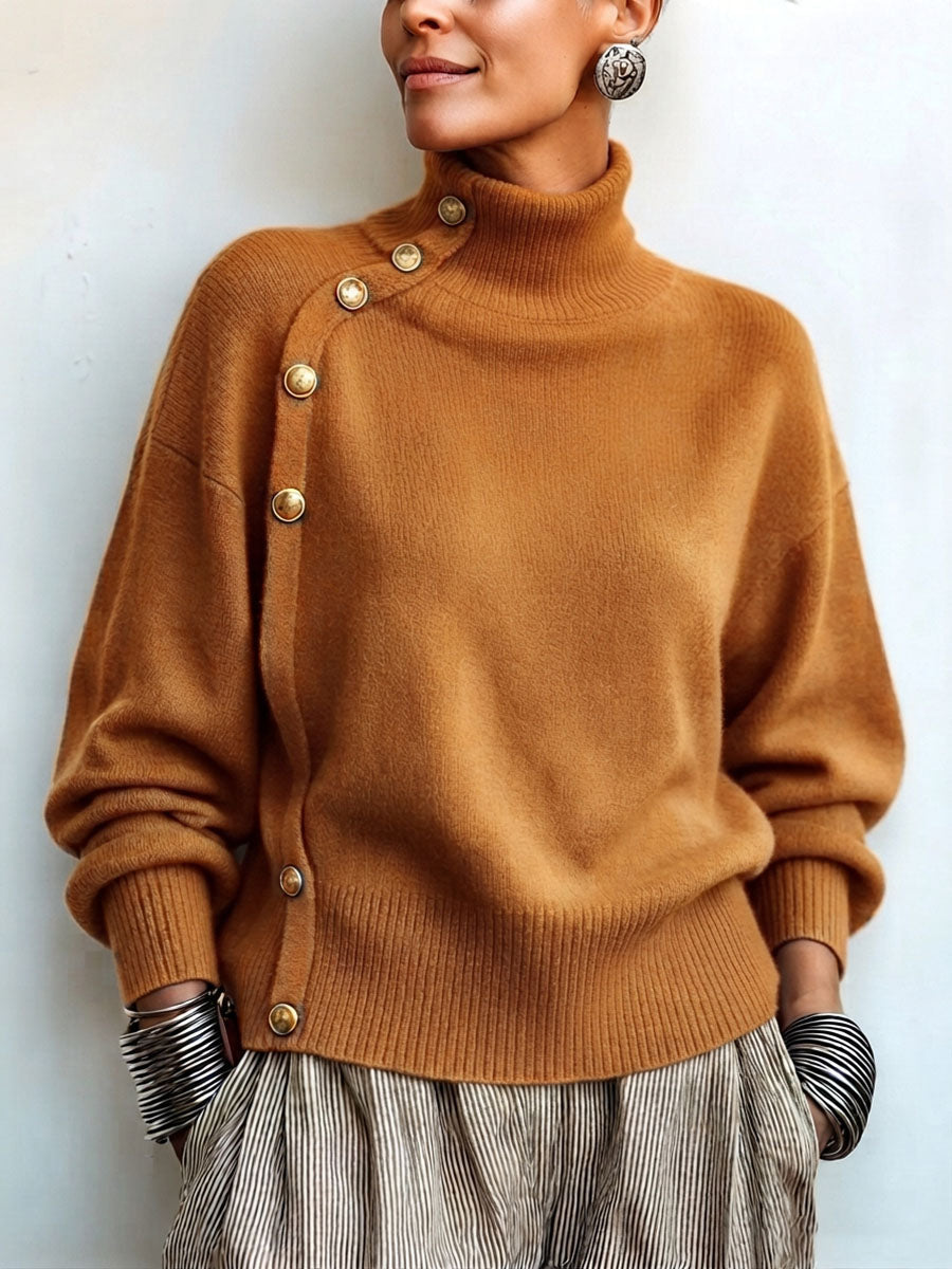 Willemijn - Dames trui met asymmetrische col en gouden knopen