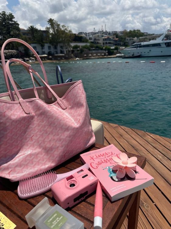 Florine Bag - Ruim & Stijlvol