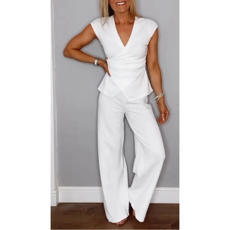Bovirae - Elegante damesoutfit met V-hals en moderne vloeiende broek