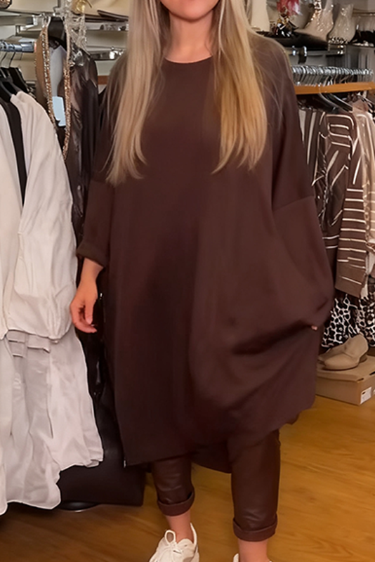 Évelyne - Twee-delige damesoutfit met asymmetrische tuniek en broek