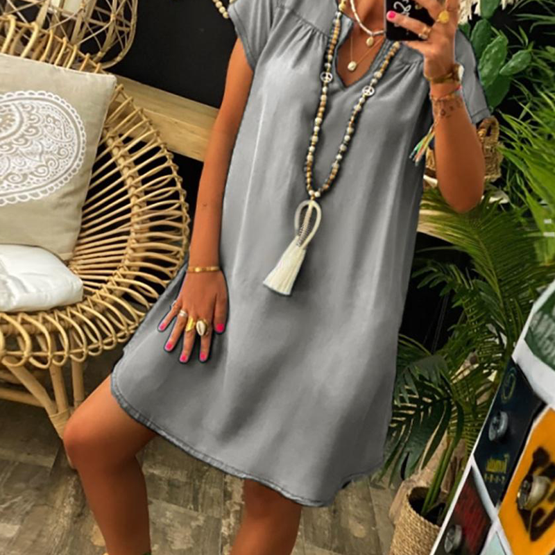 Loryssa - Dames denim jurk met V-hals en korte mouwen