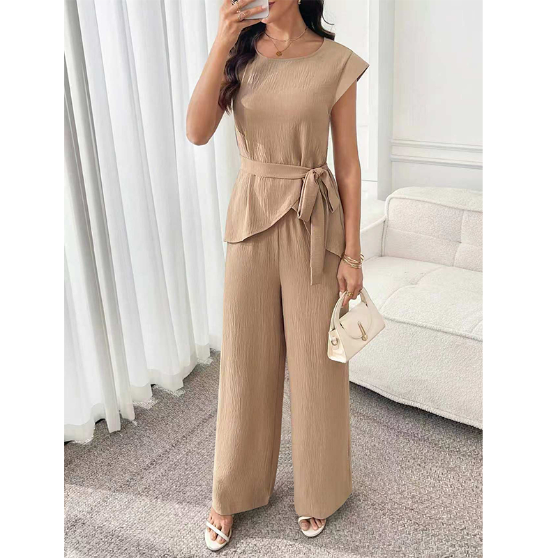 Bevoria - Chique damesoutfit met ceintuur en wijde broek