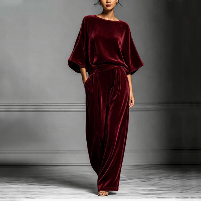 Tine - Vrouwenvelours set met een losse top en brede broek