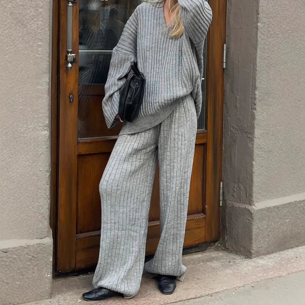 Jeanne - De mooiste set voor de aankomende winter!https://admin.shopify.com/store/8f198e-ff
