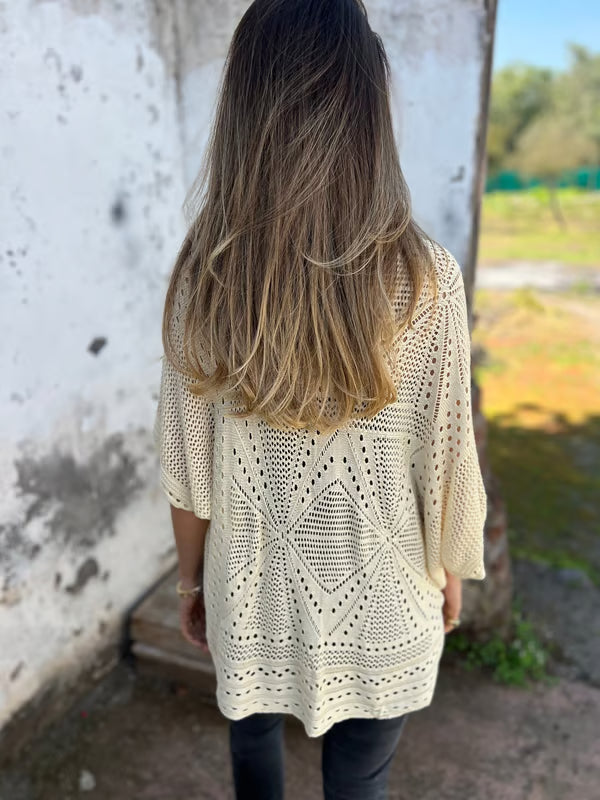 Alithia - licht vestje met halve mouwen