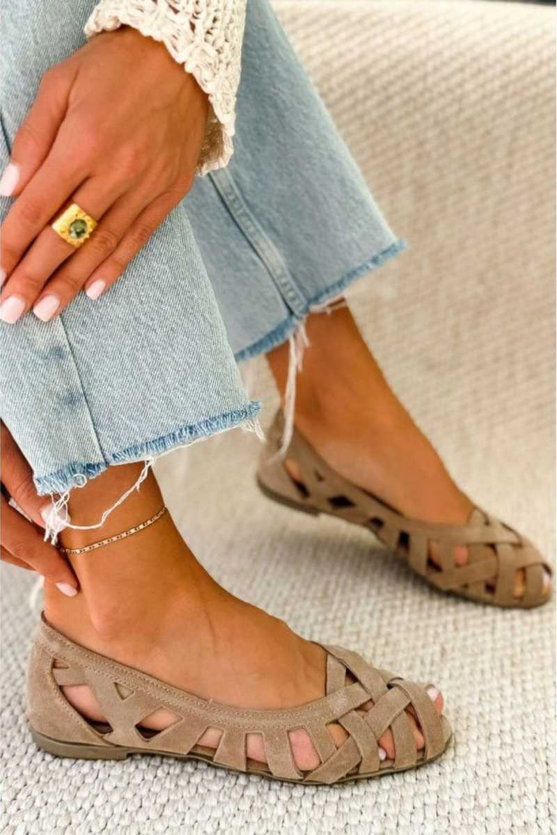 Vespera - Vrouwen platte gevlochten sandalen met open teen