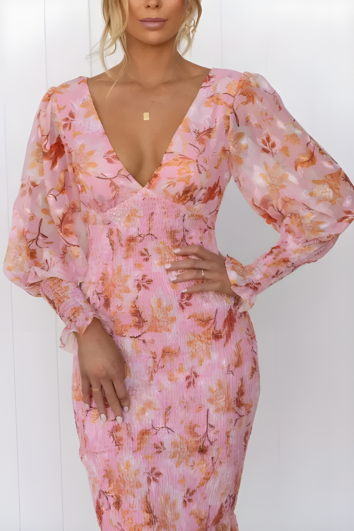 Sunniva - Elegante Jurk - Tijdloos Ontwerp - Perfect Voor een bruiloft!
