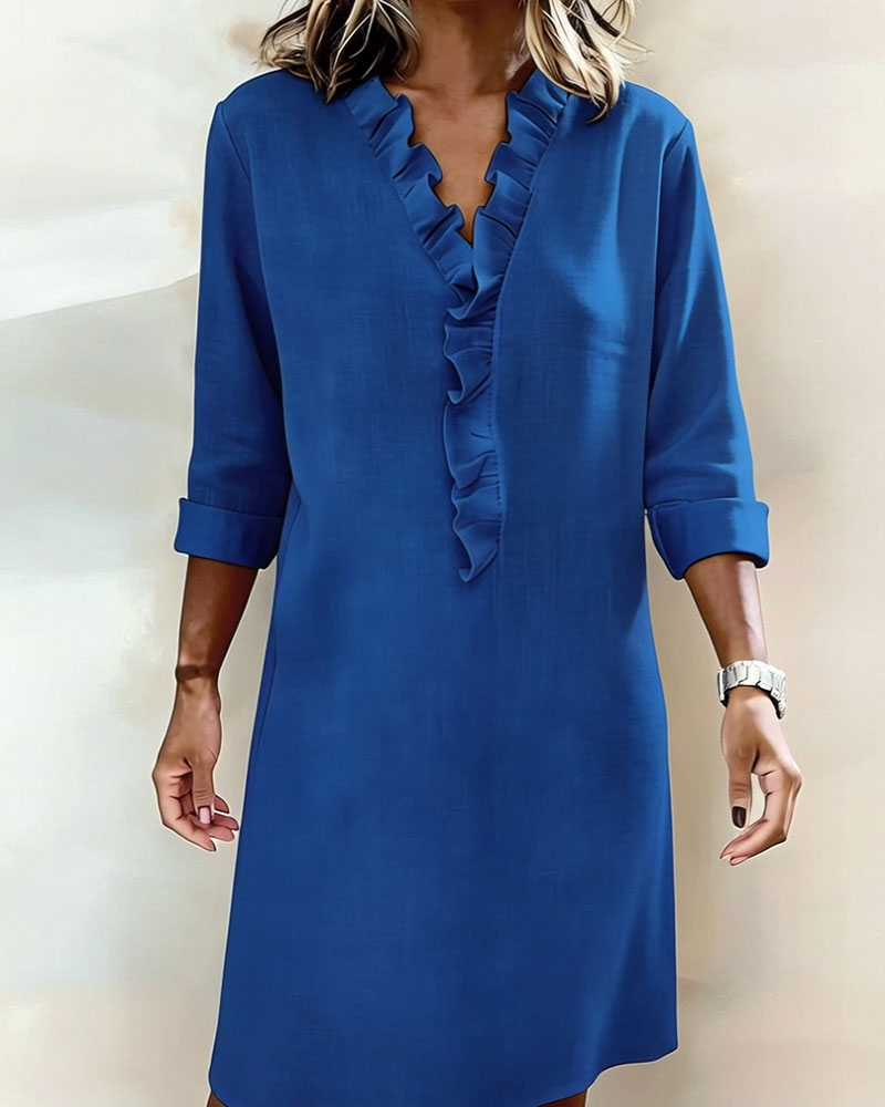 Ophivyn - V-hals jurk voor dames met volant rechte snit casual stijl