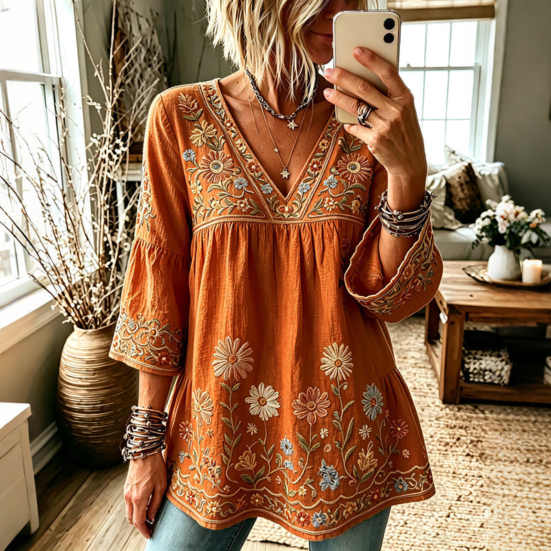 Matilda - Vintage blouse voor dames met bloemenborduursels en V-hals