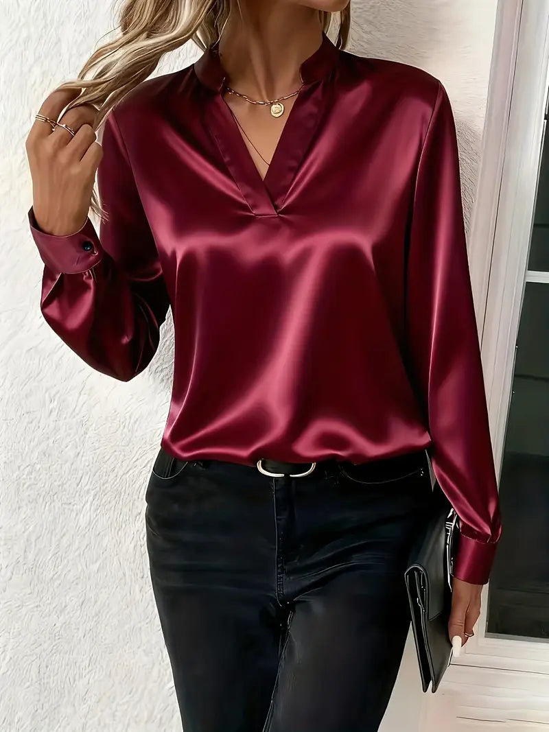 Mariselora - Elegante Satijnen Blouse met Vrouwelijke Drapé Hals