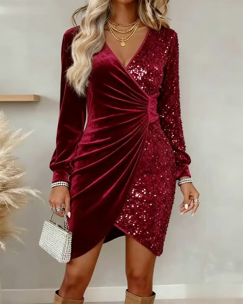 Fayriona - Sexy Velours Jurk met Décolleté en Pailletten