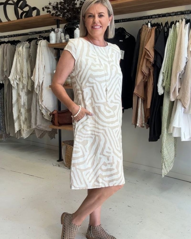Tahlia - Zomer jurk met ronde hals en mooie print