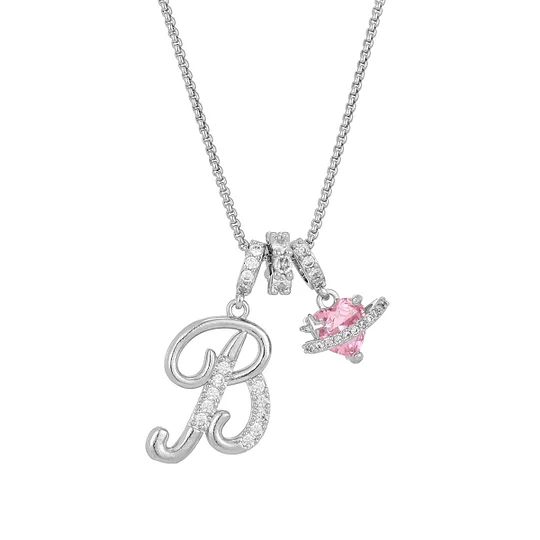 Carmelle - Initialen Ketting Met Roze Hartje