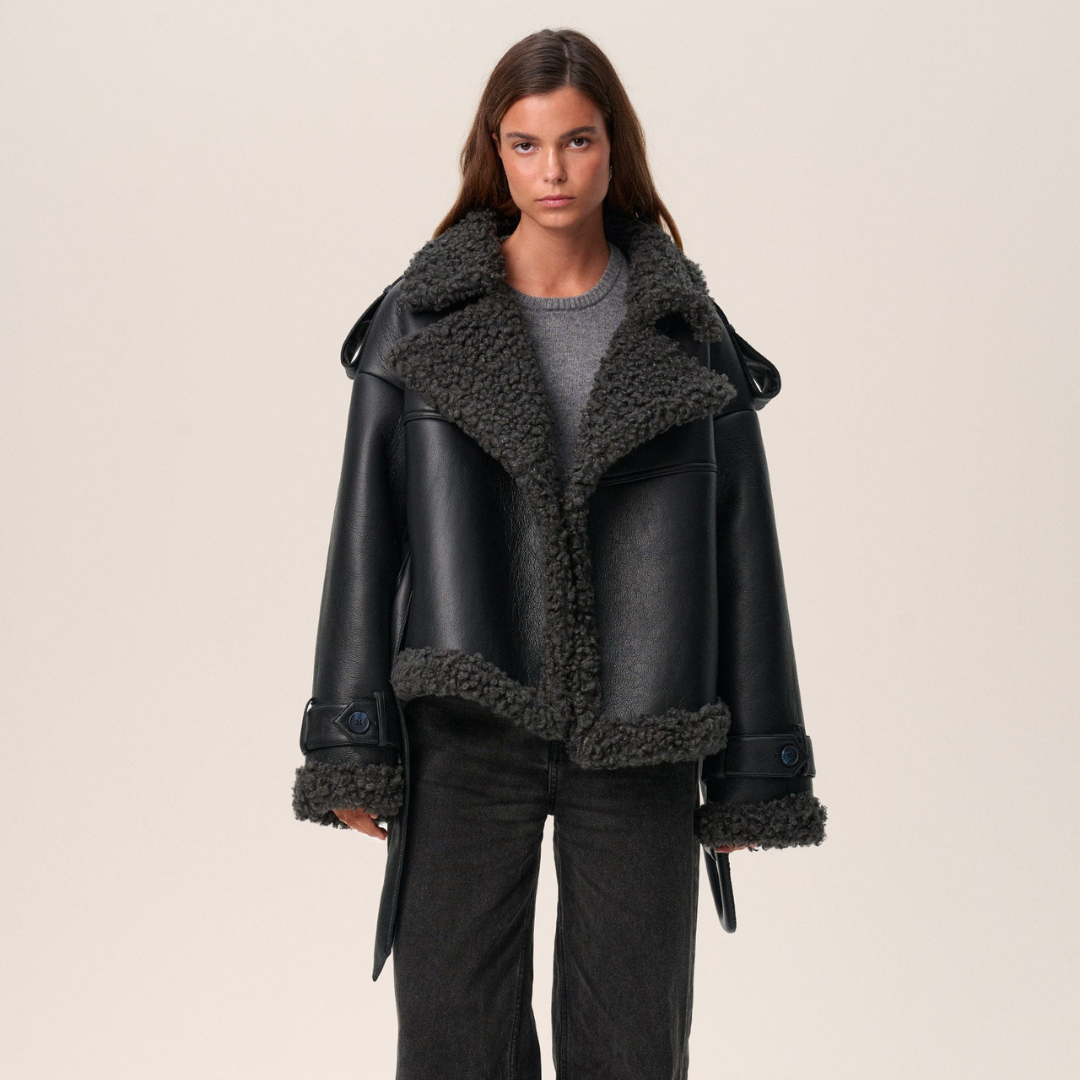 Dorelya - Shearling Mantel met Ceintuur voor Elegante Winter