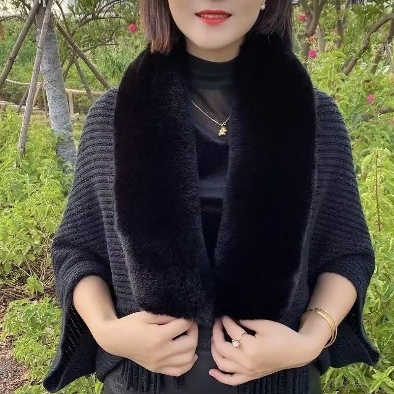 Martine - Elegante poncho voor een luxueuze winter