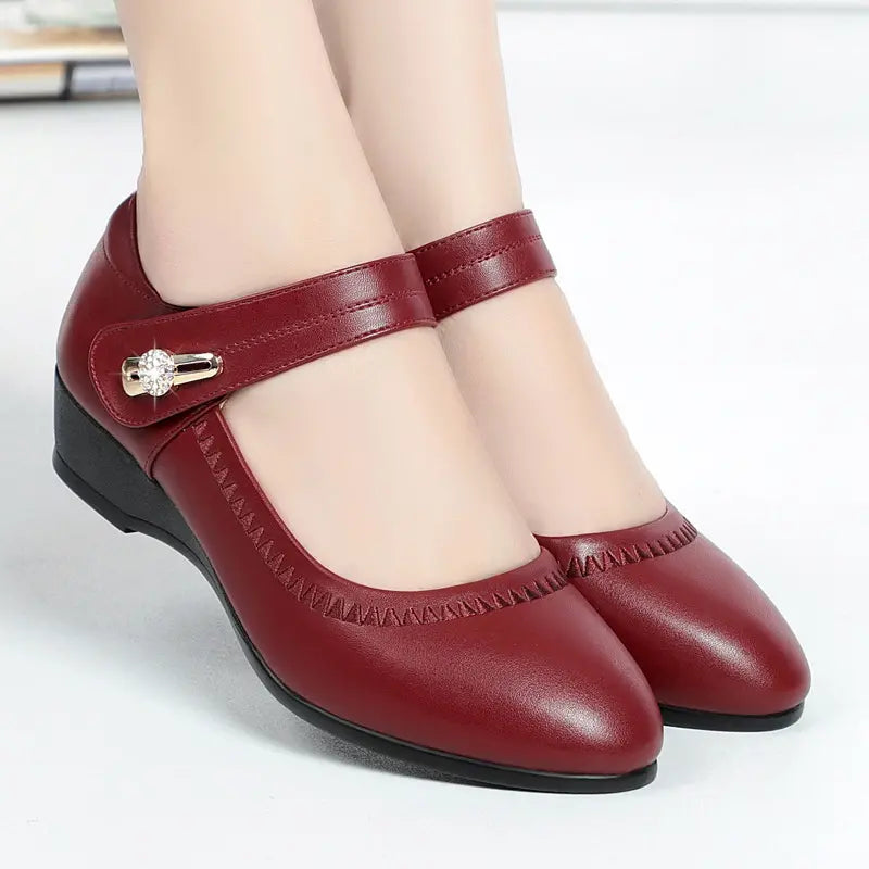 Avenyssa – Elegante Comfort Schoenen met Middenhoge Hakken