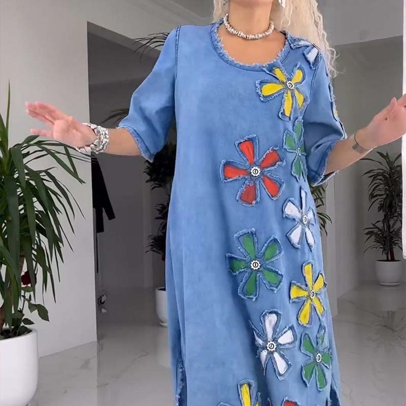Kalena - Casual jurk met ronde halslijn en bloemenprint