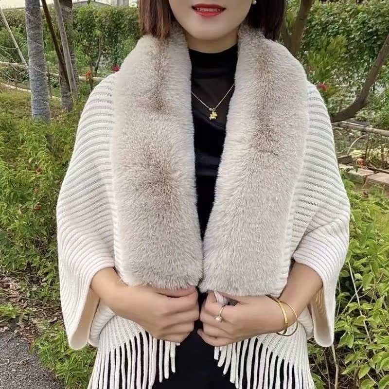Martine - Elegante poncho voor een luxueuze winter