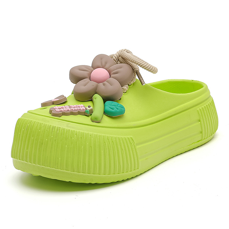 Auralie - Ademende pantoffels met bloemendecoratie
