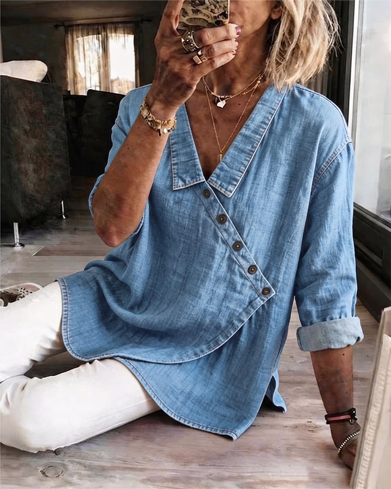 Mélusine - Damesblouse met een ruime pasvorm en diagonale knopen