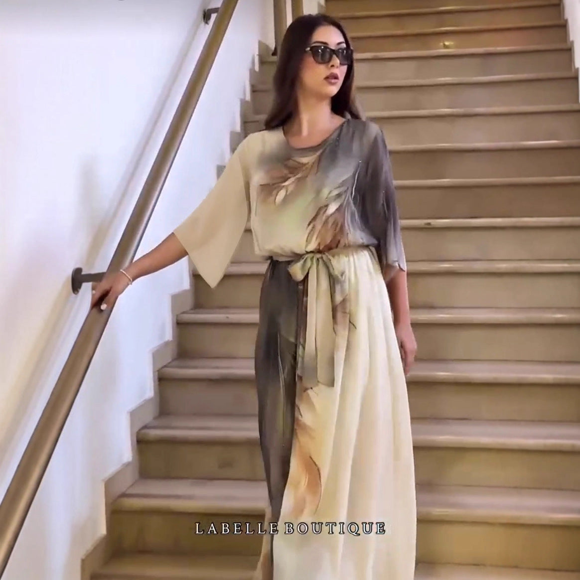 Orythessa - Elegante maxi jurk van luchtige chiffon in groene print