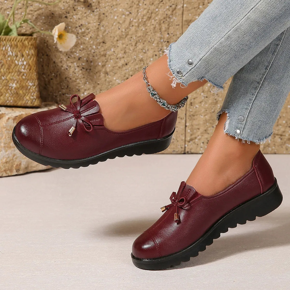 Nieske - Comfortabele Dames Instap Mocassins met Strik en Plateauzool
