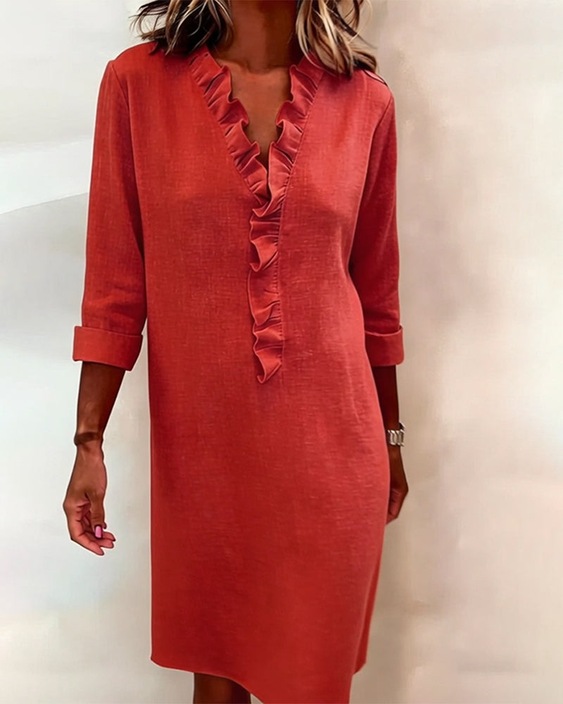 Ophivyn - V-hals jurk voor dames met volant rechte snit casual stijl