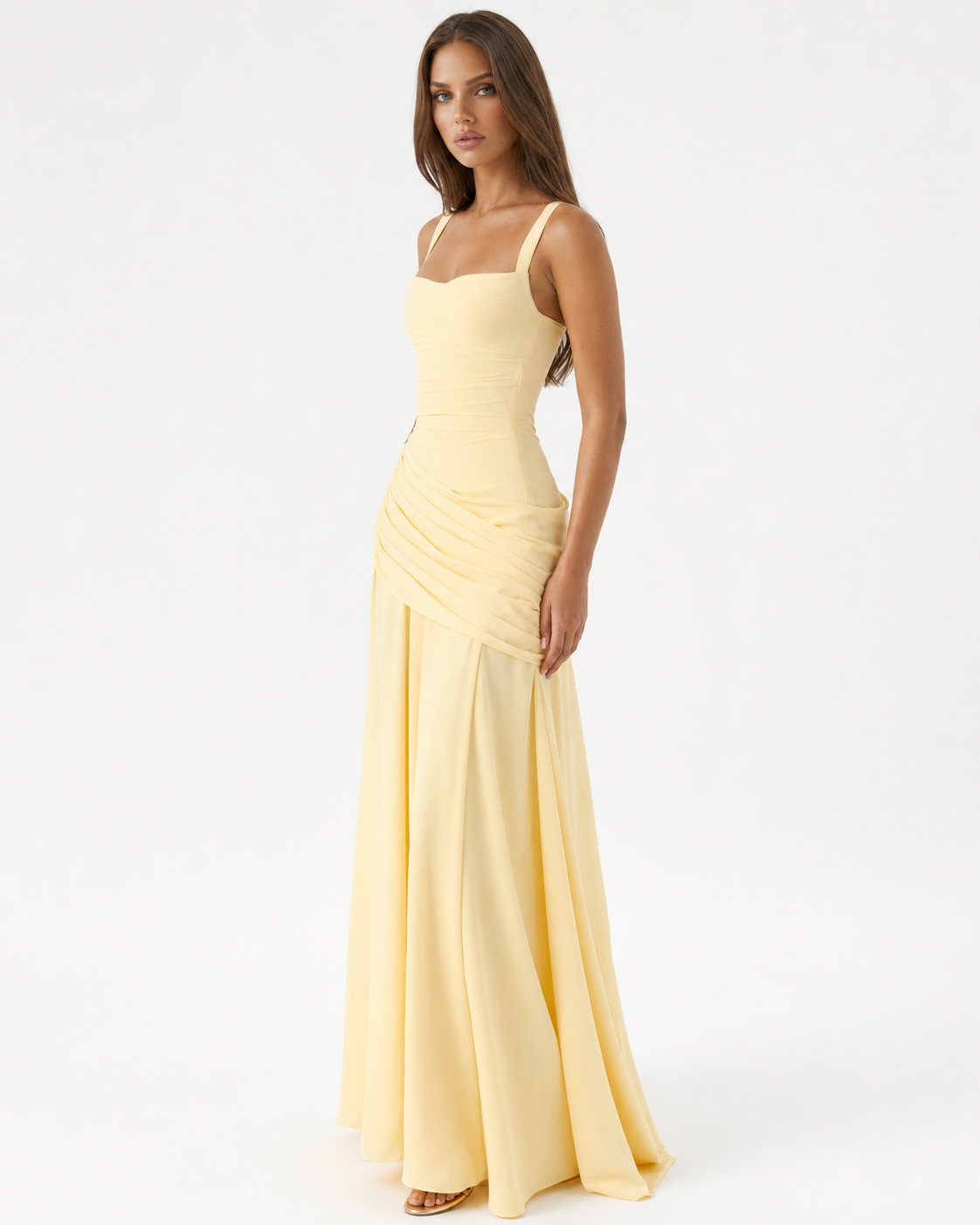 Noreia - Maxi jurk voor dames met een vierkante halslijn en strikdetail op de rug