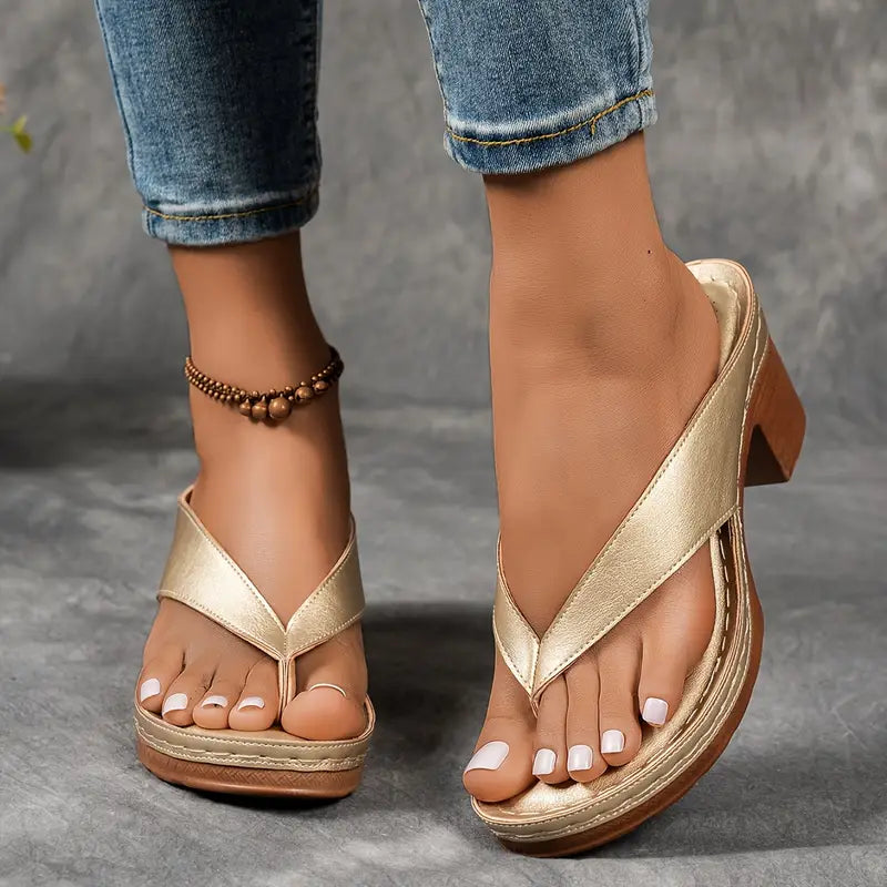 Fynavelle - Dames sandalen met comfortabele hak en elegante ergonomische zool