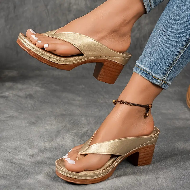 Fynavelle - Dames sandalen met comfortabele hak en elegante ergonomische zool
