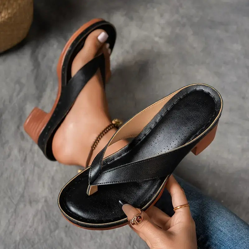 Fynavelle - Dames sandalen met comfortabele hak en elegante ergonomische zool